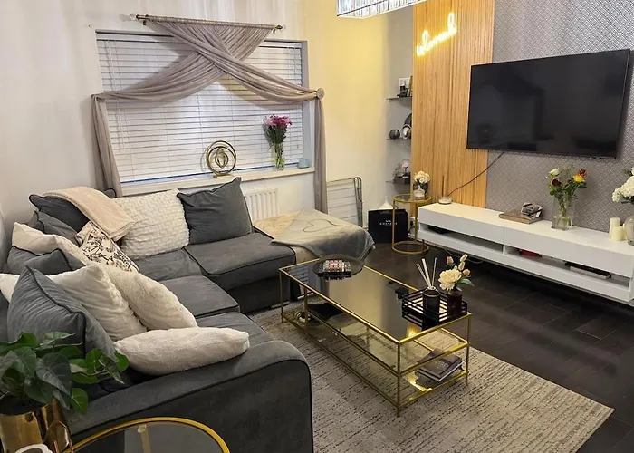 Cosy Apartment East London